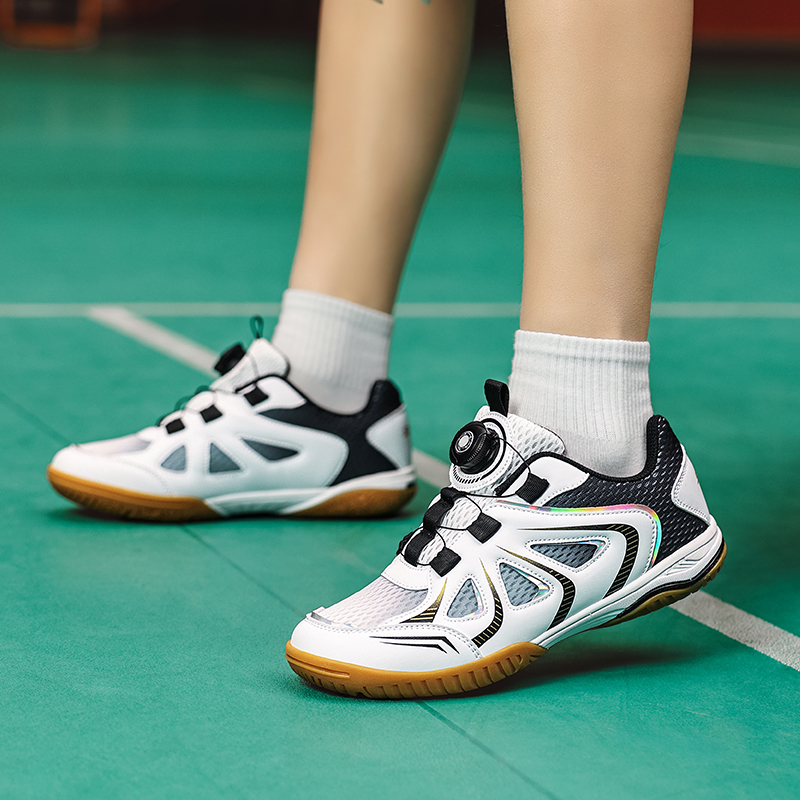 Scarpe da Badminton e Tennis L - Shoe Non Slip Badminton recensione e prezzo